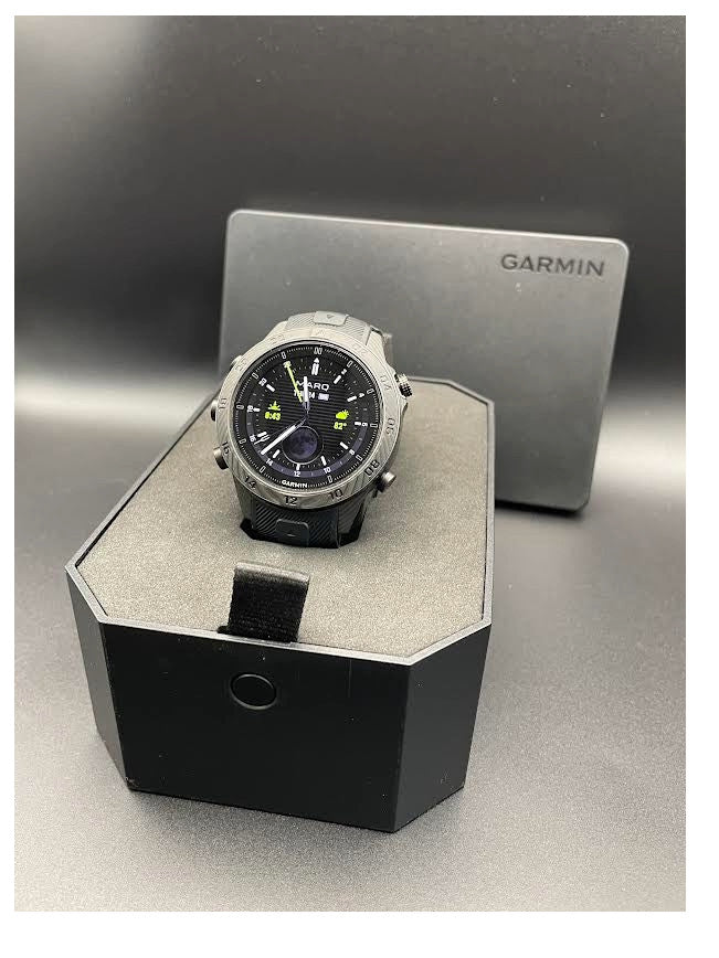 Garmin Marq Commander Gen 2 Carbon Edition